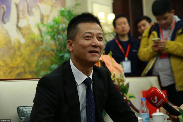 作为一座历史名城，西安不仅沉淀了历史的文明，也在现代制造、高新技术、电竞娱乐等方面日新月异